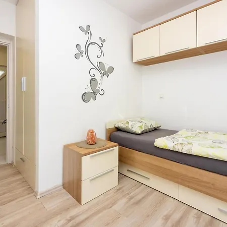 Lino Apartment Selce