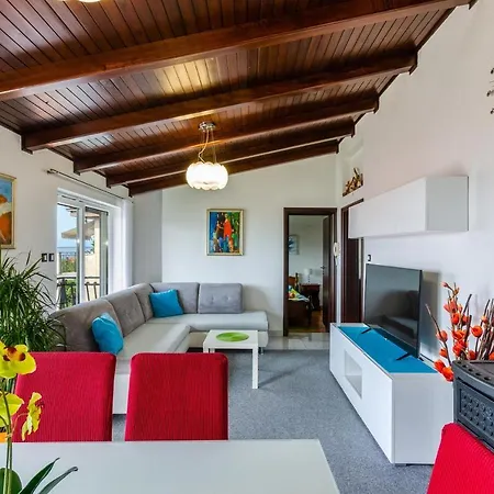 Apartment Lino Selce