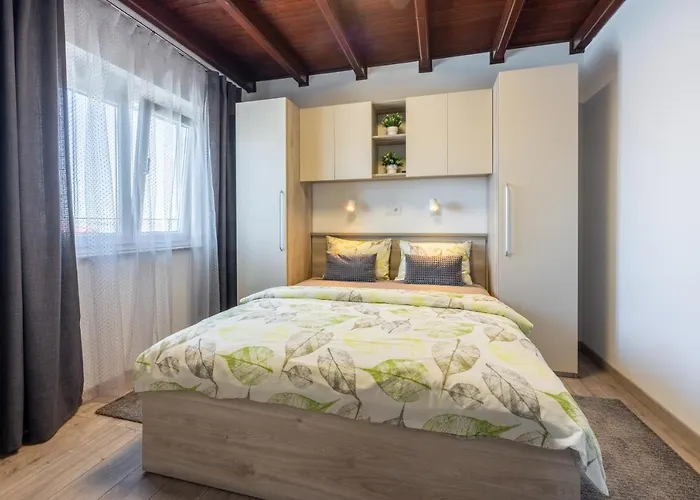 Lino Apartment Selce